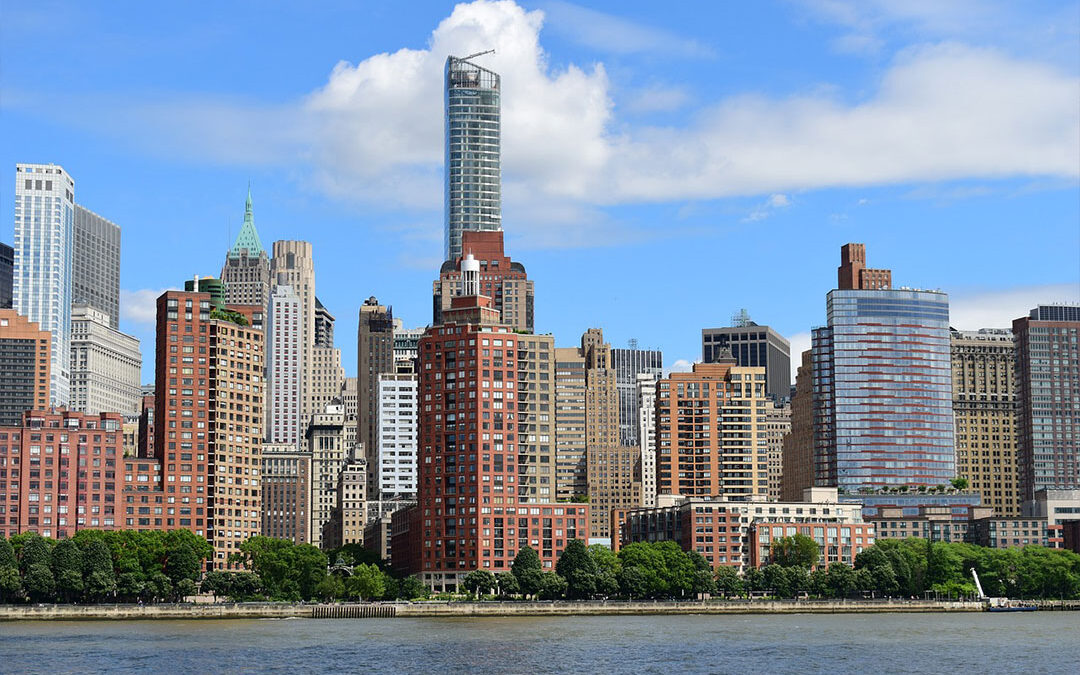 Rénovation, numérique : comment les métiers du bâtiment peuvent-ils attirer des jeunes ?